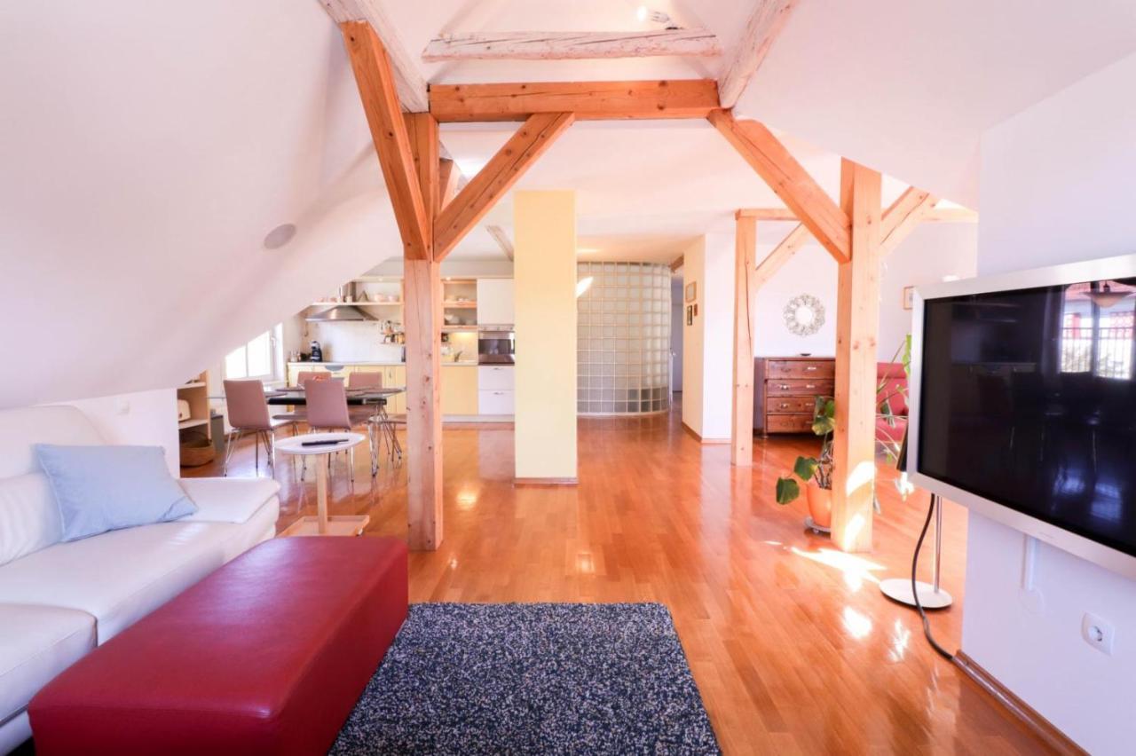 Apartment In The Heart Of Bled With Views Exterior foto